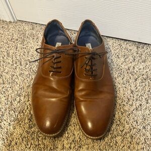 Steve Madden Tan Leather Oxfords